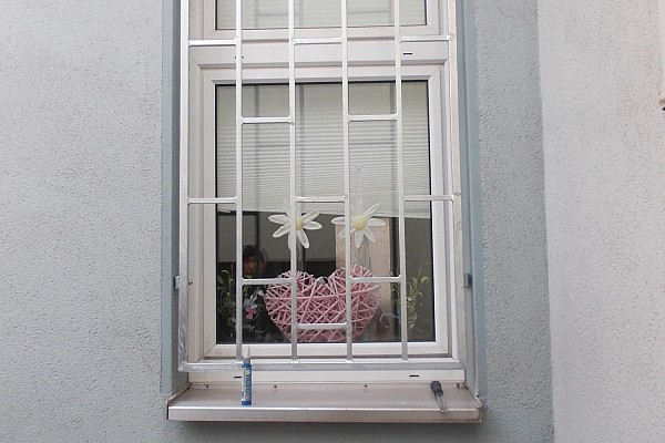 Fenster- und Türgitter