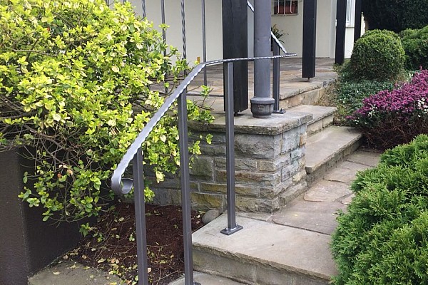 Geländer, Handläufe und Balkongeländer