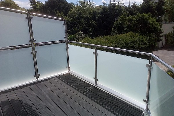 Geländer, Handläufe und Balkongeländer