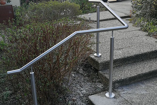 Geländer, Handläufe und Balkongeländer