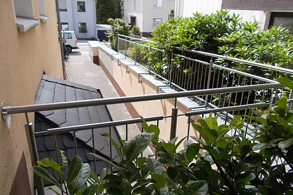 Zäune und Absperrungen