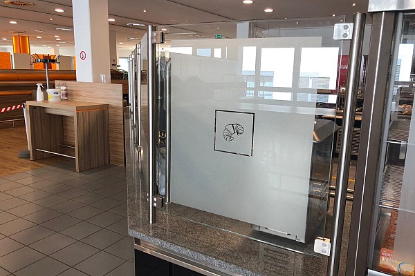 Zäune und Absperrungen